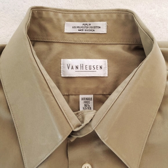 VAN HEUSEN - MEN'S LARGE - 16 1/2  (32/33)  WRINKLE FREE SHIRT - Picture 4 of 10